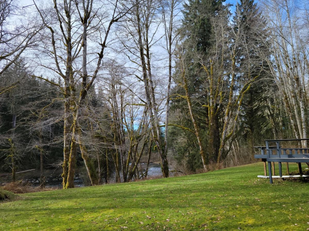 A Relaxing Getaway-A Backwoods Cabin Solduc River Beaver Ngoại thất bức ảnh