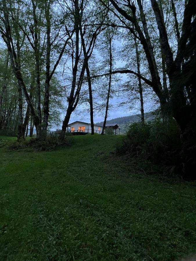 A Relaxing Getaway-A Backwoods Cabin Solduc River Beaver Ngoại thất bức ảnh
